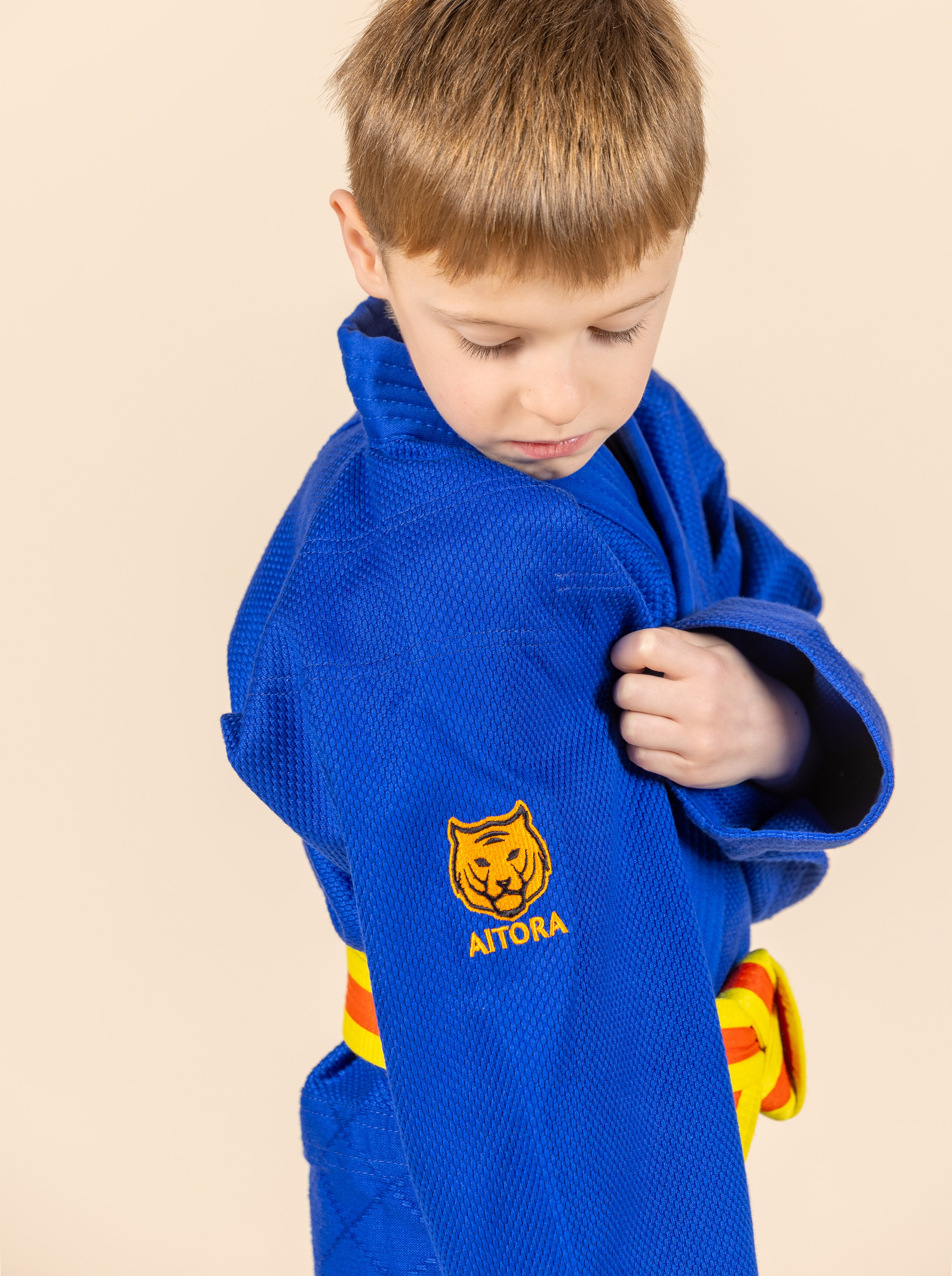 Judoanzug - weiß | blau | Fortgeschrittene | Kinder | Jugendliche | Erwachsene | 500 | Rise Keisei | AITORA