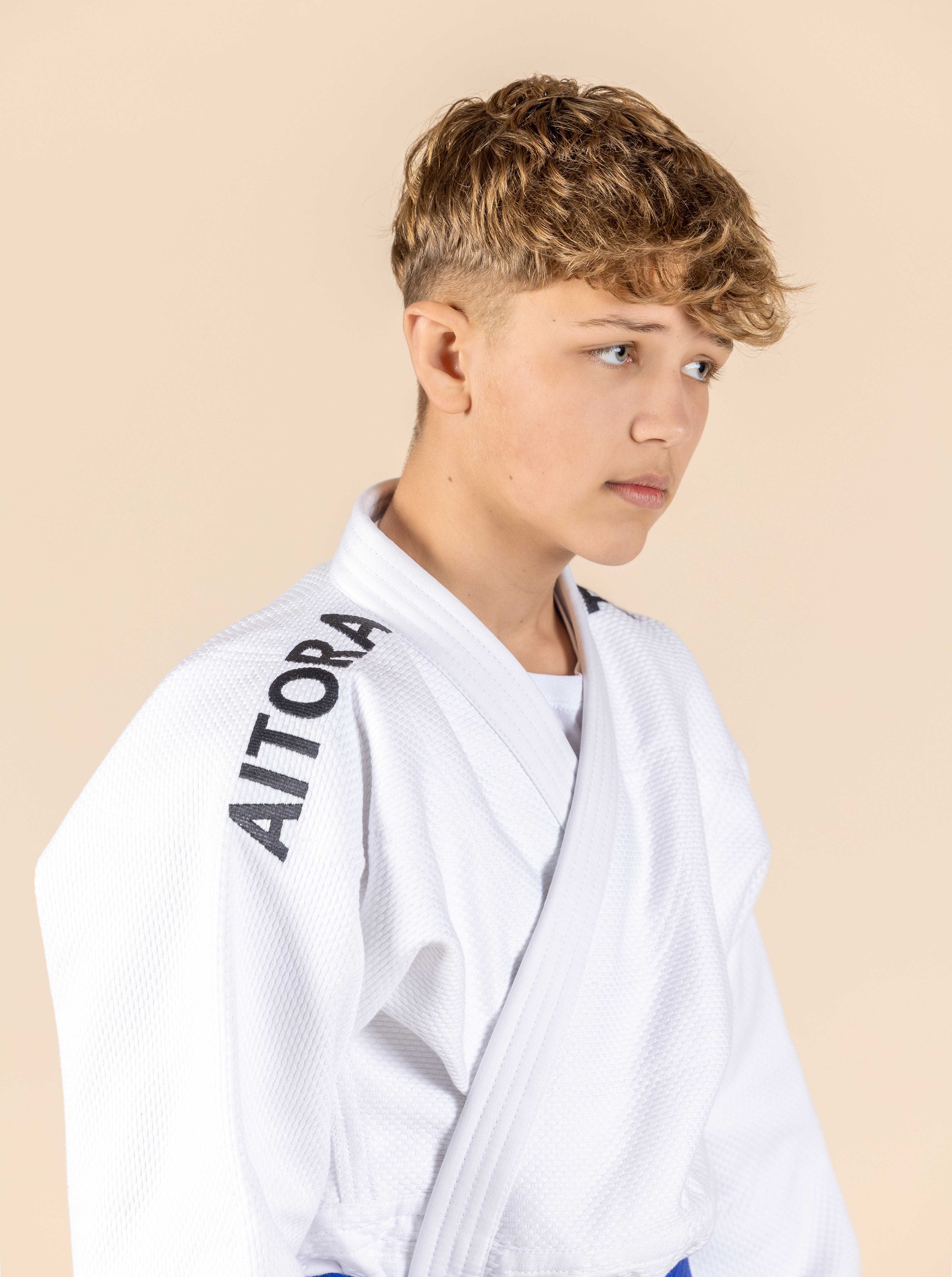 Judoanzug - weiß | blau | Wettkämpfer | Jugendliche | Erwachsene | 600 | True Shinzen | AITORA